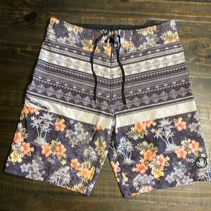 Body Glove floral board shorts